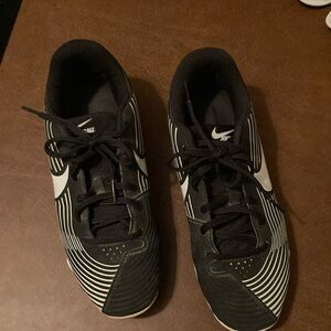 Nike women’s softball cleats